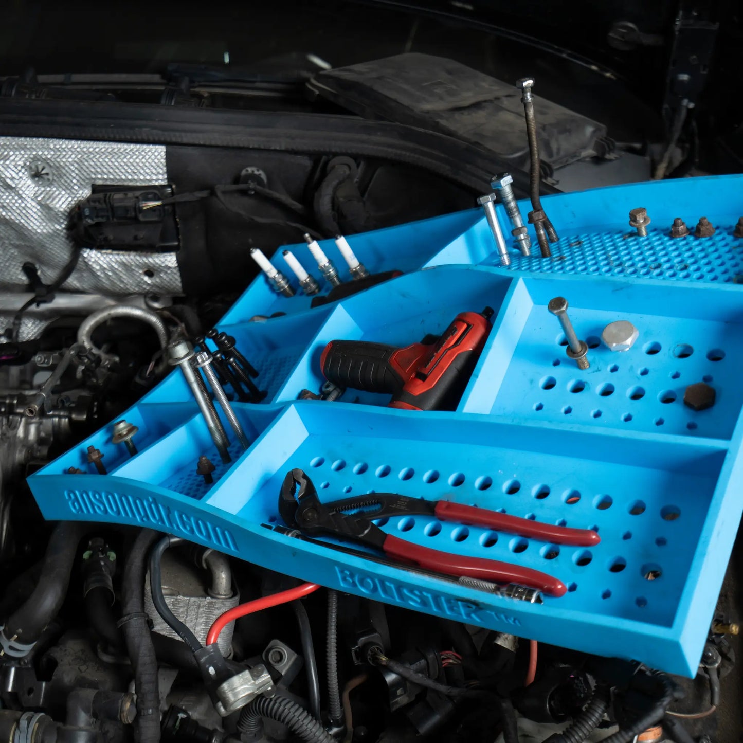 TOP BOX TOOL TRAY —XL Fastener Organizing Tray